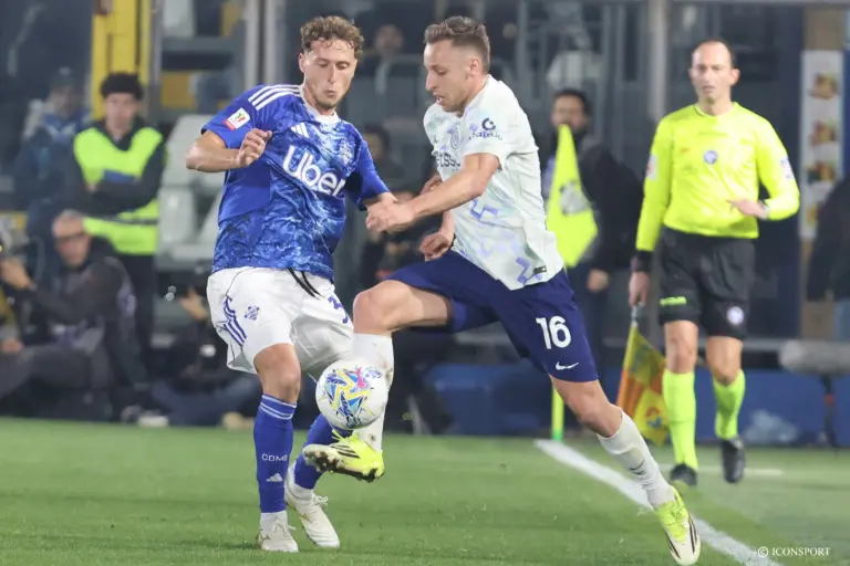 Coupe d’Italie demi-finales (Aller) : Côme et l’Inter Milan au coude à coude 