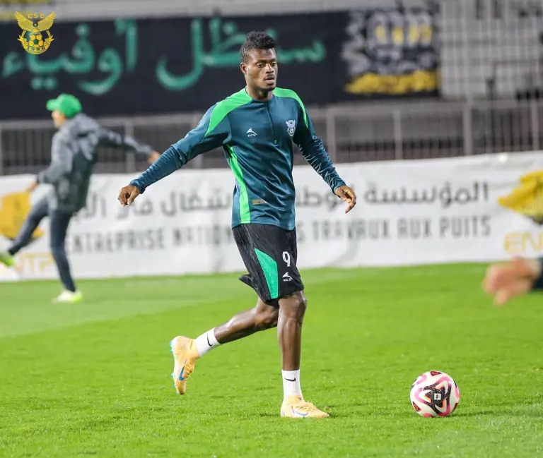 Algérie – CS Constantine : Evra Agbagno victime d’une blessure au genou
