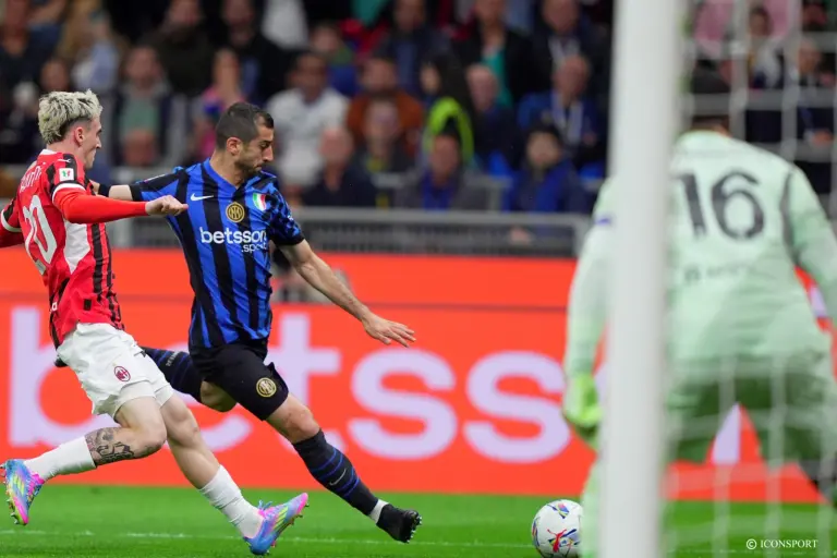 Serie A (J28) : les compositions officielles d’AC Milan – Inter Milan 