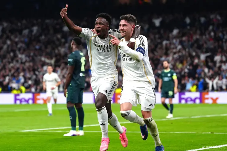 Ligue des Champions - huitièmes de finale (Aller) : le Real Madrid mène 3-0 contre Manchester City grâce à un triplé de Valverde