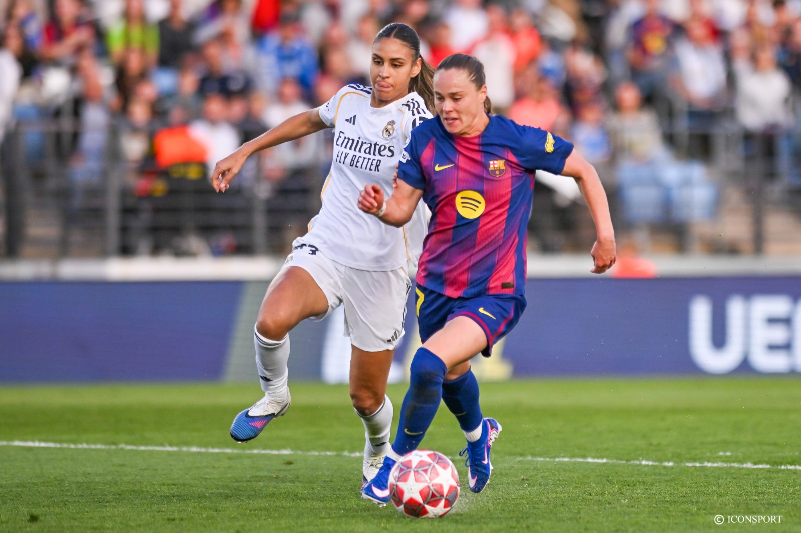 Ligue des Champions Féminin – Quart de Finale Aller : Barcelone pulvérise le Real Madrid
