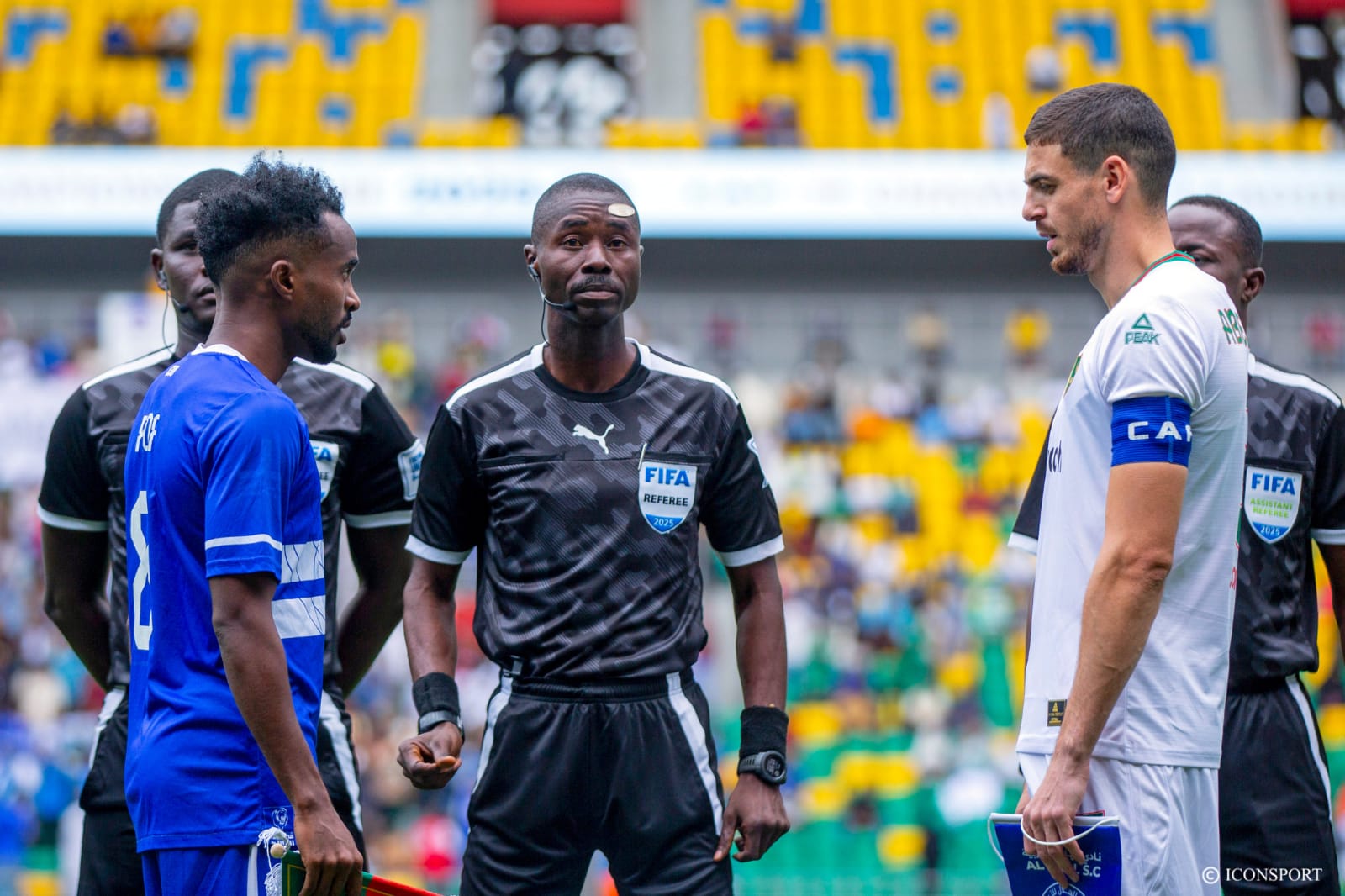 Algérie – MC Alger vs CR Belouzidad : Huit matchs de suspension pour Abdellaoui, trois pour Boukerchaoui