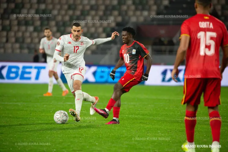 DIRECT – Tunisie vs Haïti (1-0) : Casimir n’inquiète pas Ben Hassen (50′)