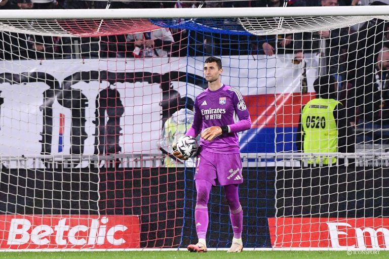 Ligue 1 : Un Greif infranchissable, Lyon respire