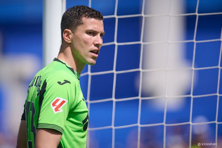 Liga : Soria brille avec deux penalties stoppés, mais Getafe craque contre Levante