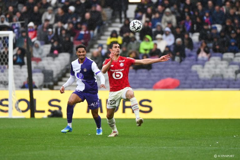 Lille : Aïssa Mandi évoque son avenir