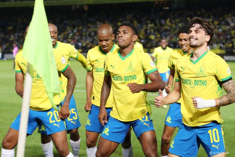 LDC CAF – ES Tunis vs Mamelodi Sundowns : Carton rouge pour Grant Kekana (84′, 0-1)