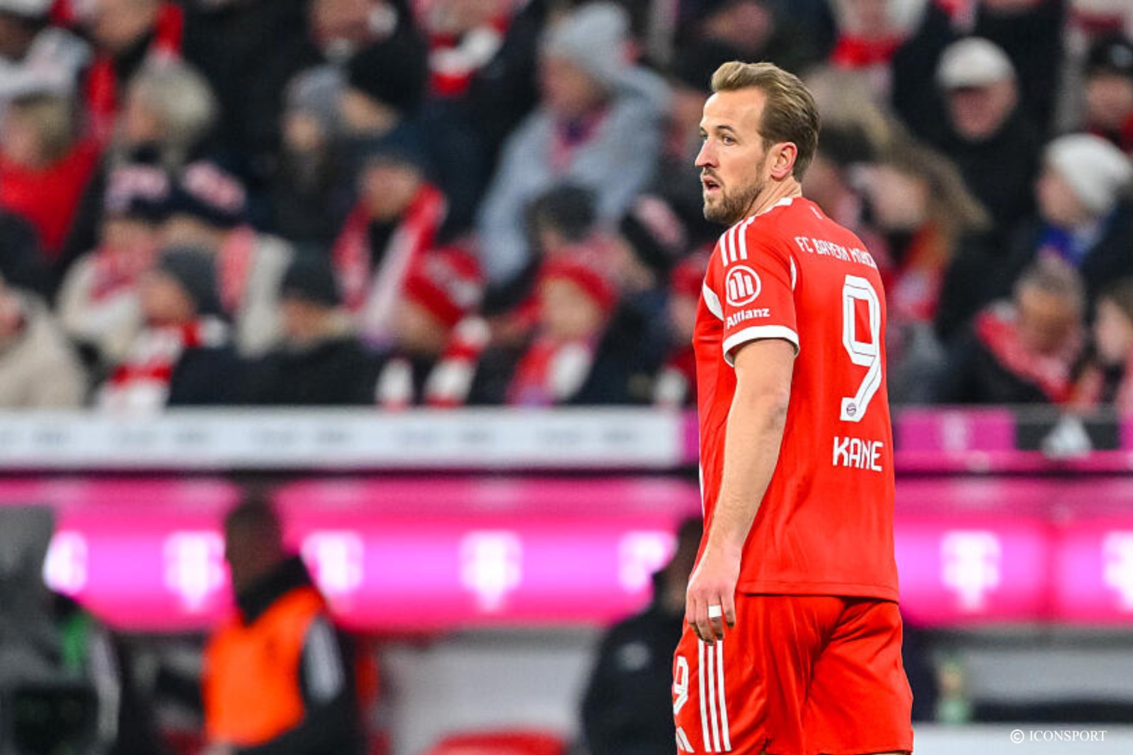 Bundesliga (J28) : Vincent Kompany annonce le forfait de Harry Kane face à Fribourg