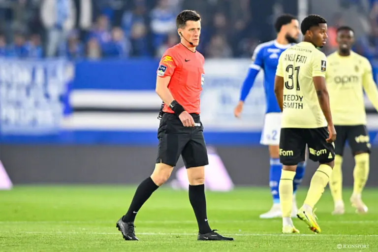 Barrages Ligue 1 : la LFP annonce les arbitres des deux matchs entre l’ASSE et l’OGC Nice