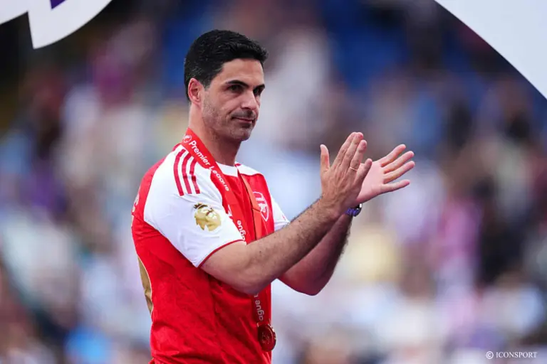 Premier League : Arteta élu entraineur de la saison