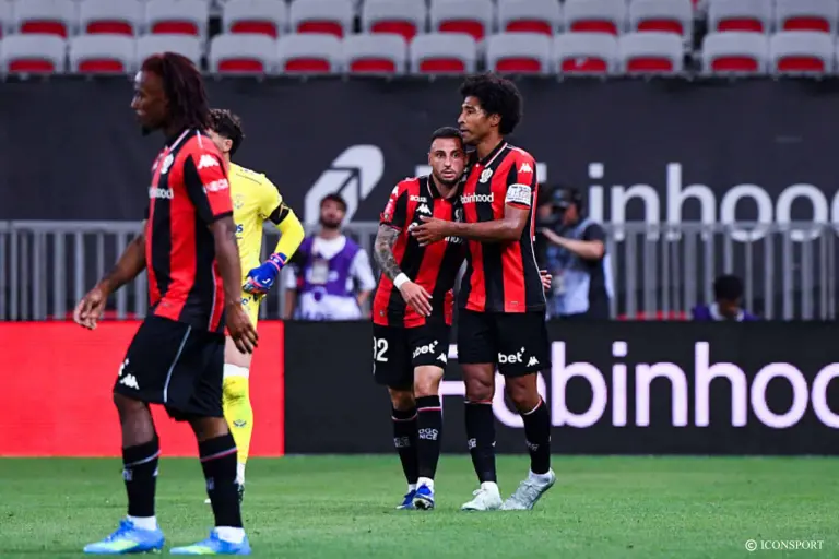 Barrage retour Ligue 1 - Nice reste en Ligue 1, Saint-Etienne va rejouer en Ligue 2 la saison prochaine
